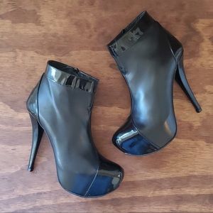 Patent and calfskin leather boots